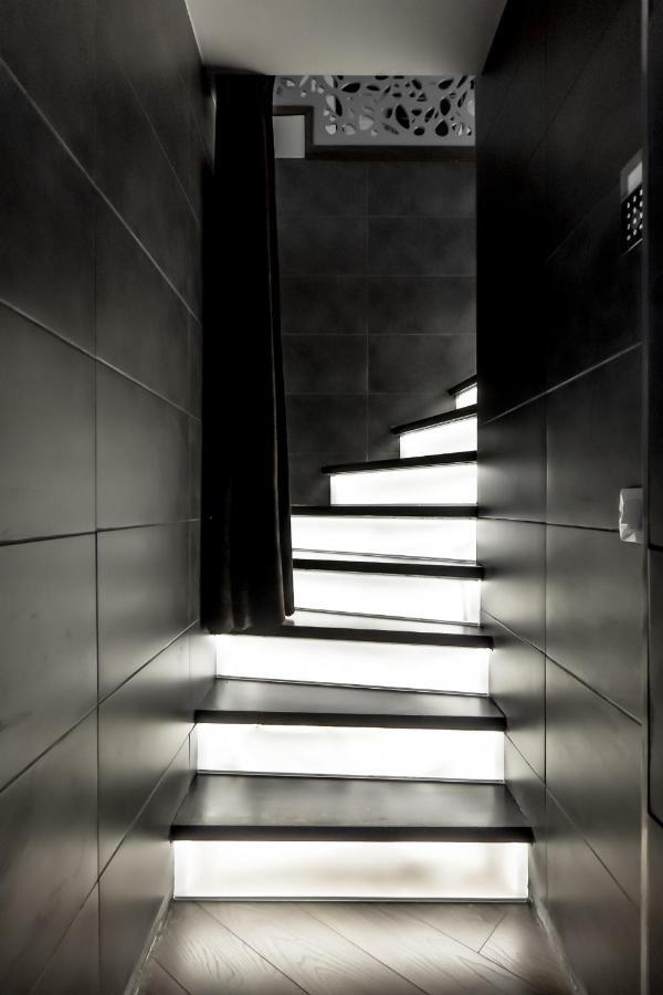 Stylish, Modern Apartment Near Vilnius Old Town Ngoại thất bức ảnh