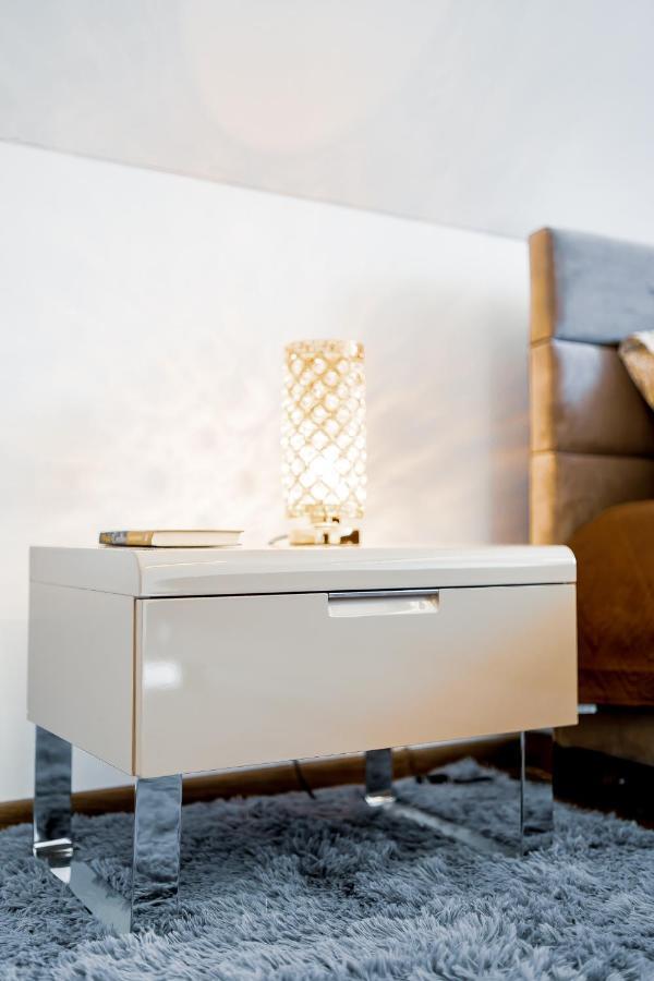 Stylish, Modern Apartment Near Vilnius Old Town Ngoại thất bức ảnh