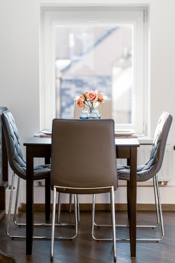 Stylish, Modern Apartment Near Vilnius Old Town Ngoại thất bức ảnh